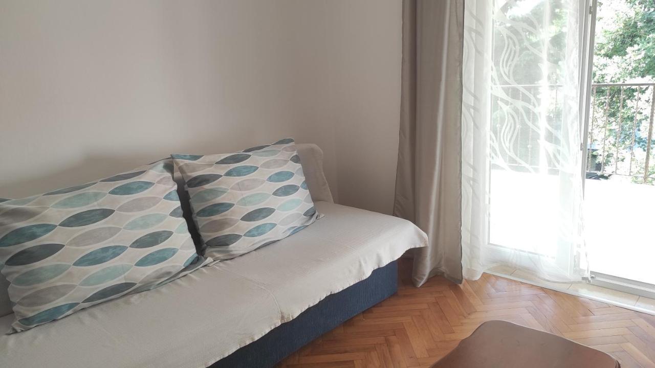 Appartement App Karmen With Free Parkig à Poreč Extérieur photo