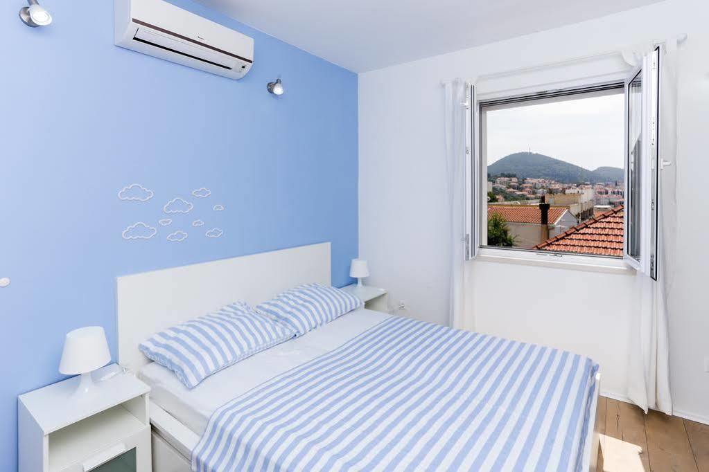 Appartement App Karmen With Free Parkig à Poreč Extérieur photo